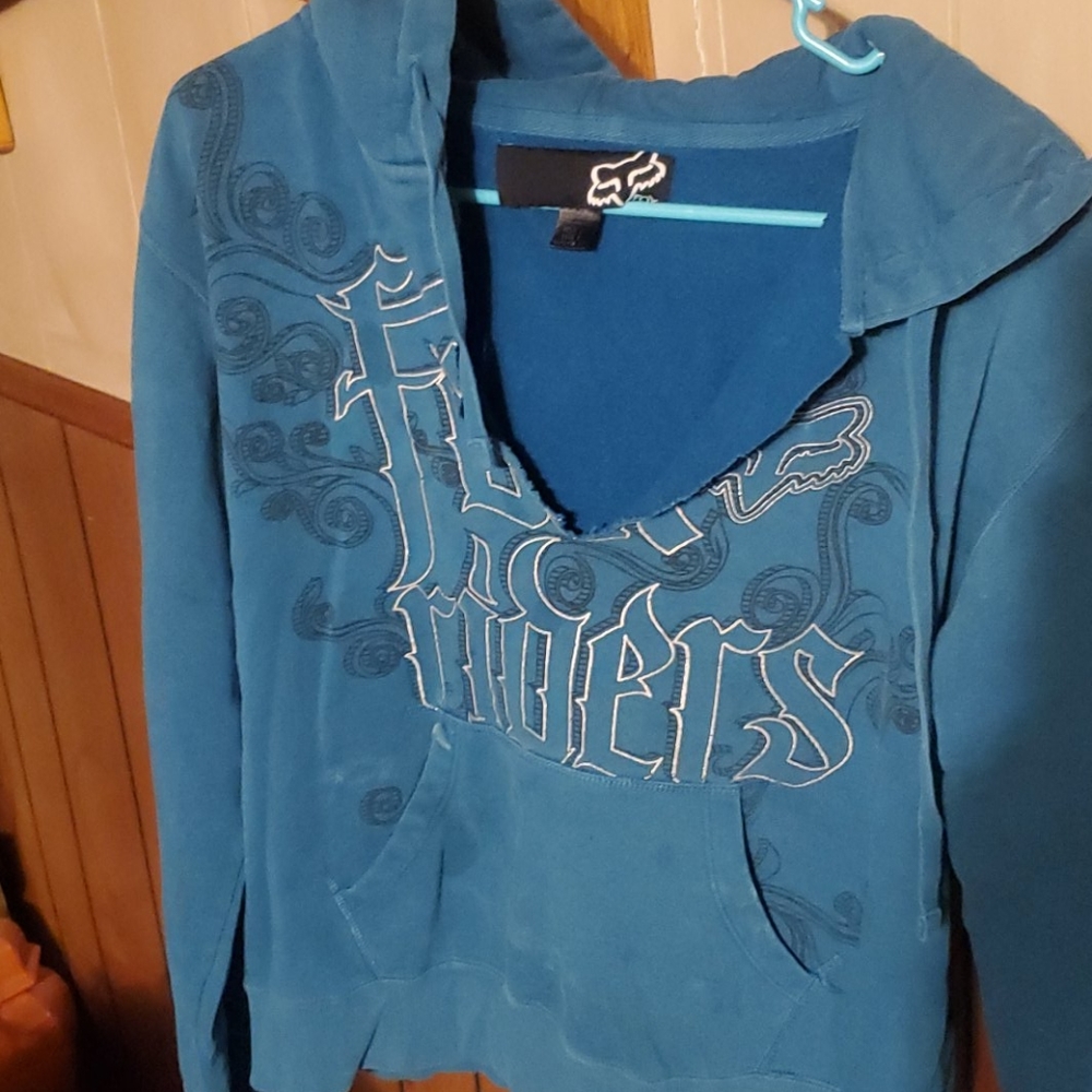 5/$25 Fox racing hoody